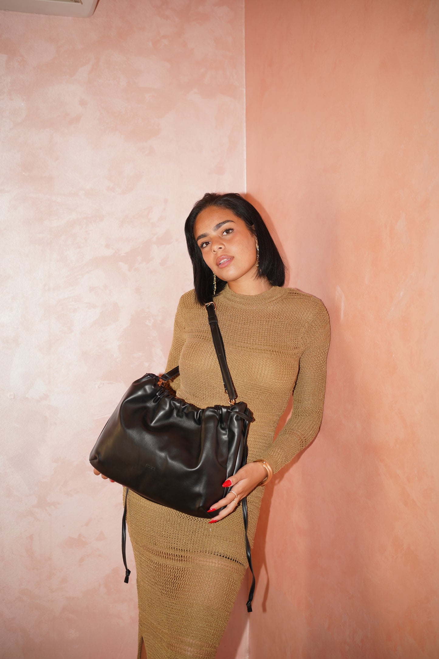 Amare Drawstring Bag in Black