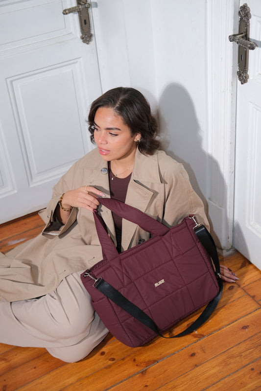 Muse puffer bag in burgundy