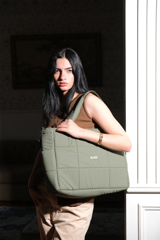 Muse puffer bag in Olive
