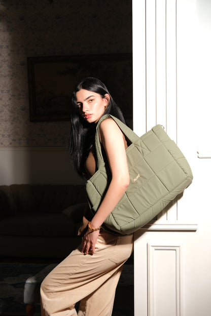 Muse puffer bag in Olive