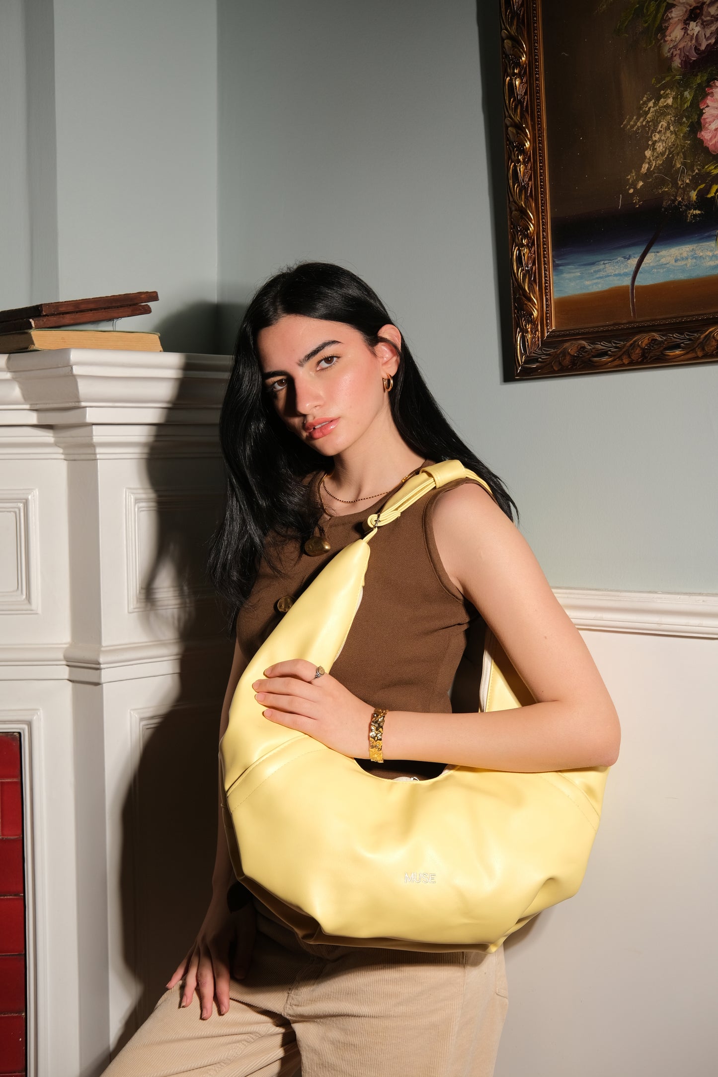 The croissant bag in butter yellow ( Leather )