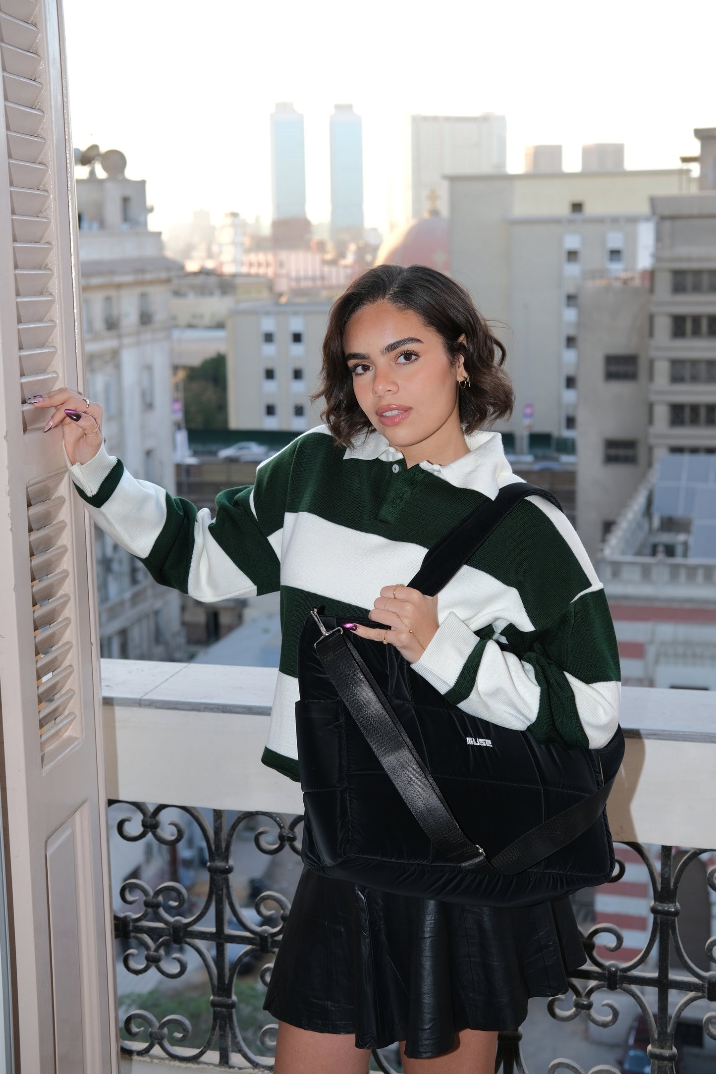 Muse puffer bag in deep black