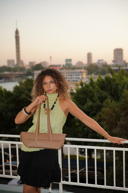 Arco shoulder Bag in Camel