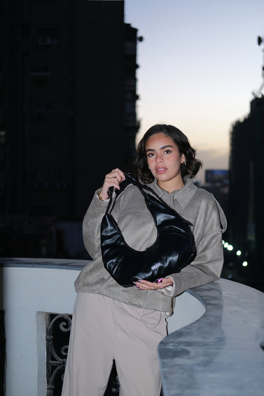 The mini croissant bag in midnight (Leather )