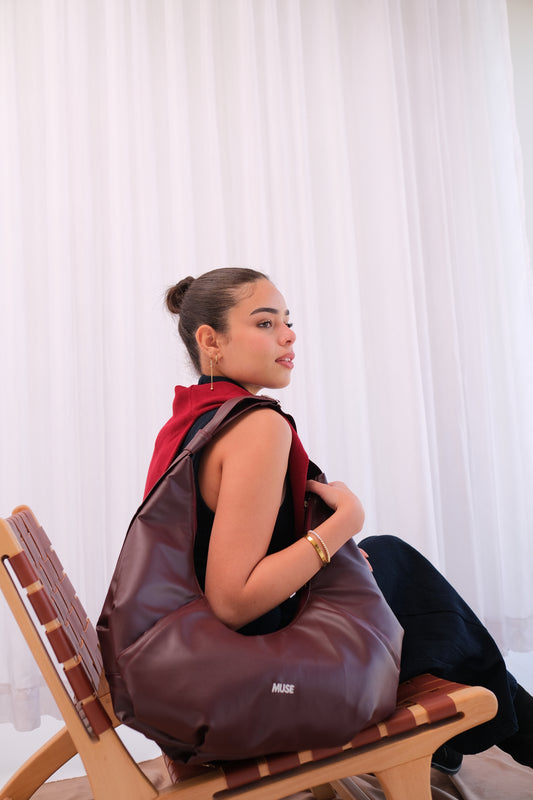 Leather Croissant Bag In Burgundy